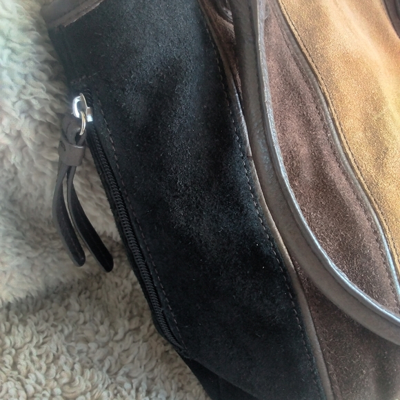 Tignanello bucket bag leather and suede purse - Picture 5 of 9